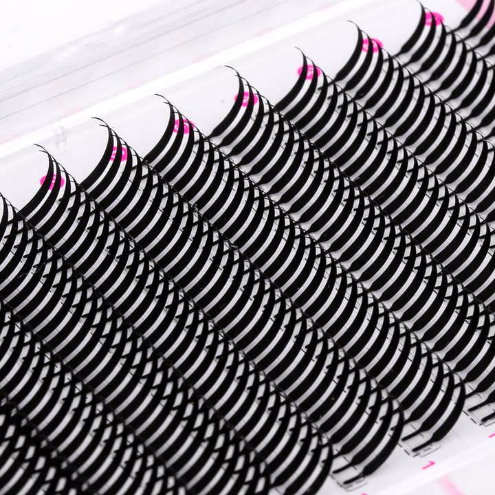 0.07MM Anime Chunk Lashes - Solid Spike - Lymeebeauty