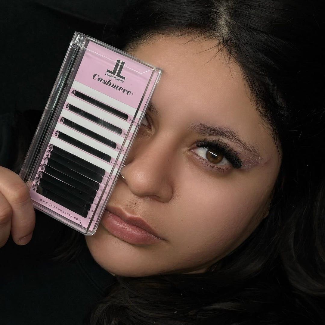 Cashmere Eyelash Extensions 16 Rows - Lymeebeauty