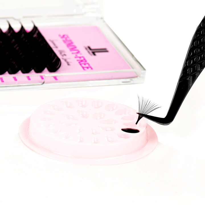 0.03MM Shimmy-Free Lashes 16 Rows -lymeebeauty